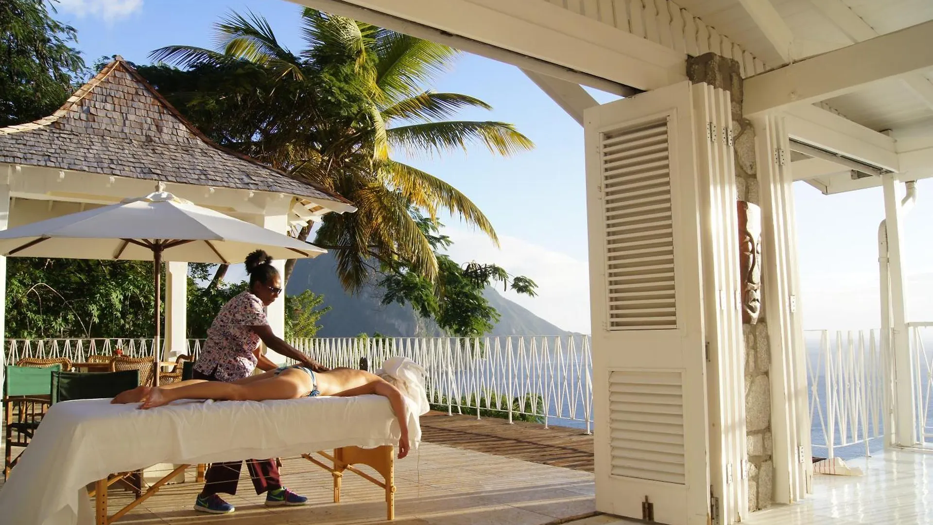 Bananaquit House - Soufriere Villa